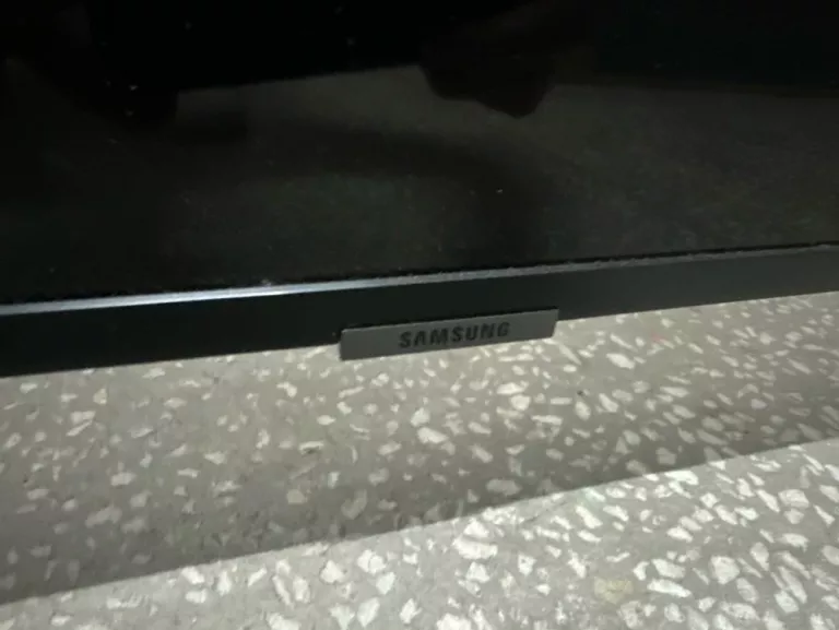 telewizor-led-samsung-ue43ru7102k-43-cale-4k-uhd-kod-producenta-ue43ru7102kxxh