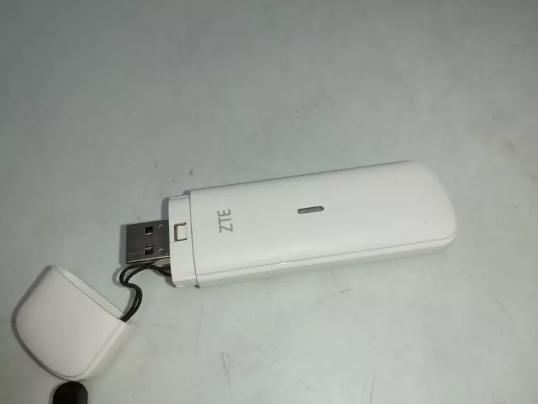 MODEM ZTE MF833U1 4G LTE BEZ SIMLOCKA