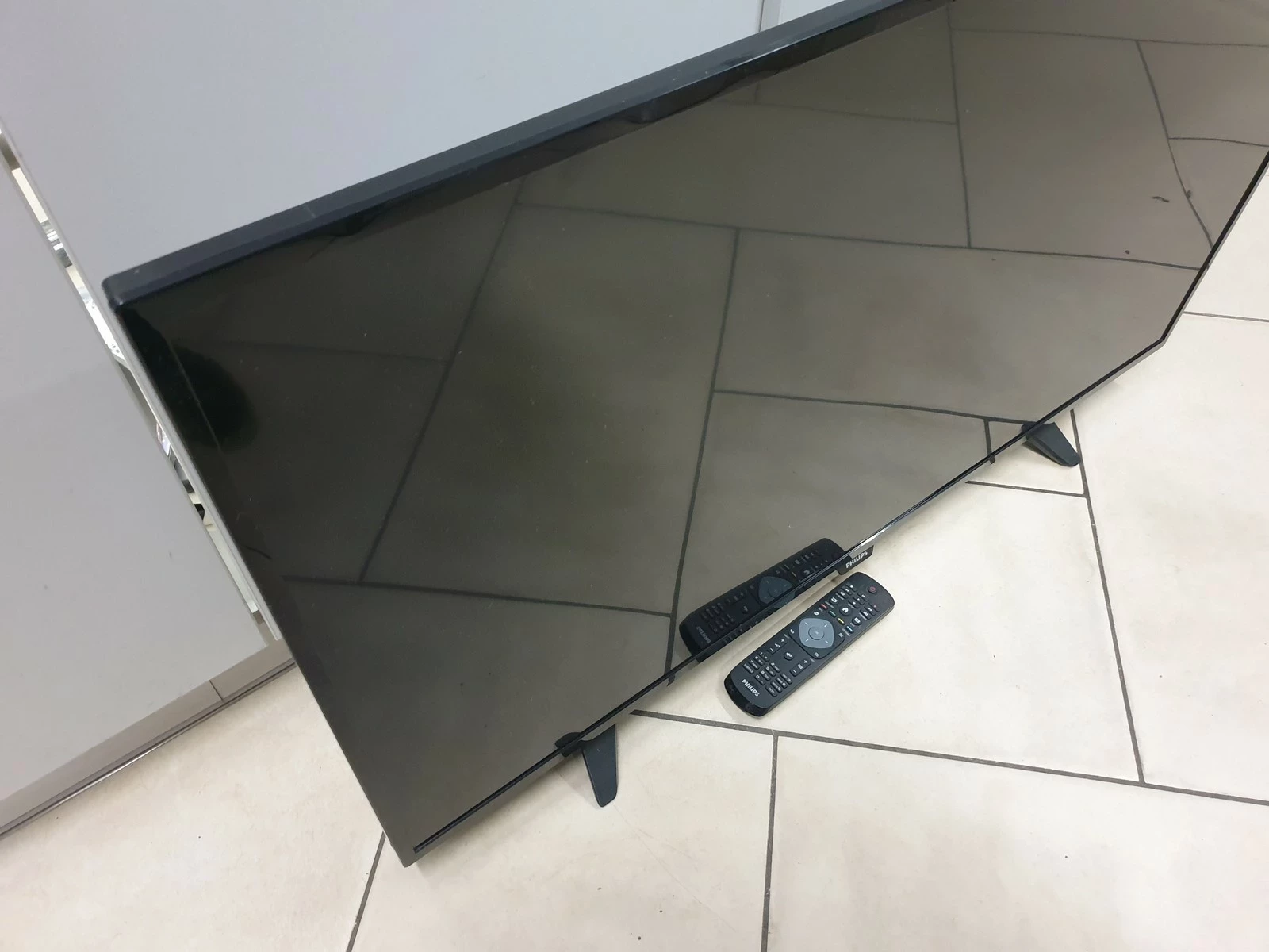 telewizor-philips-led-40pfh410188-marka-211398-249498