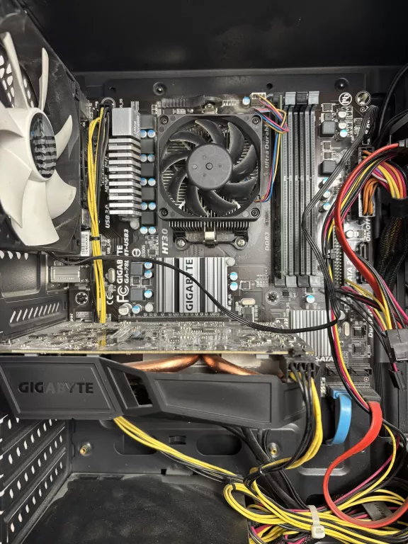 KOMPUTER GTX 1060 3GB, GA-78LMT, AMD FX-8300, 8GB RAM DDR3, ZALMAN 1 NEO