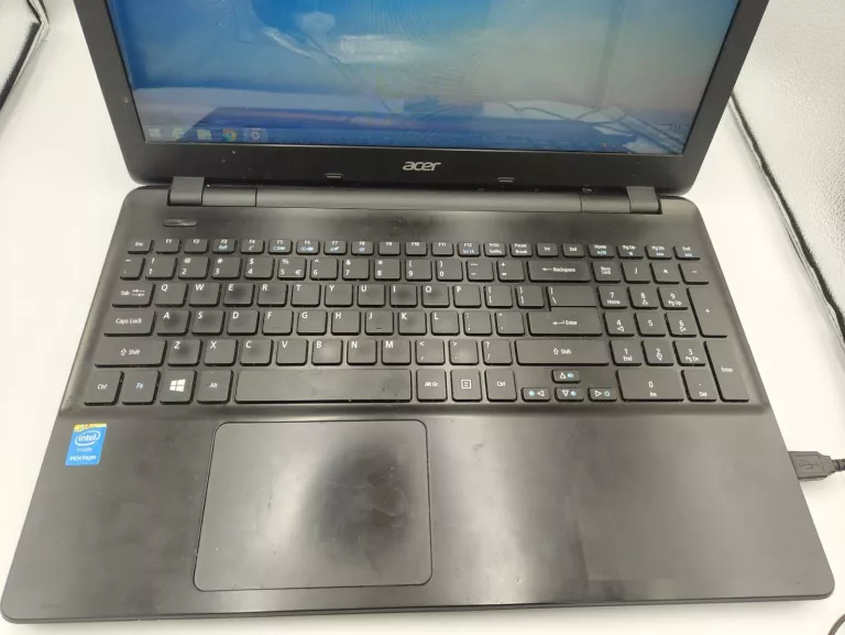 LAPTOP ACER E5-511 PENTIUM N3530 RAM 4 GB HDD500GB