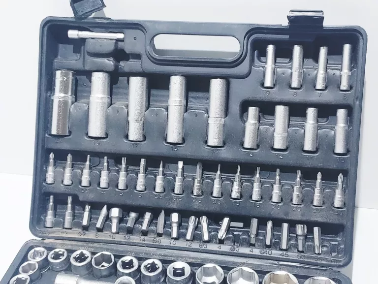 zestaw-kluczy-nasadowych-ubertool-walizka-ean-gtin-5907589361889