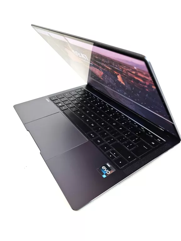 LAPTOP HUAWEI MATEBOOK X PRO I7 12 GEN 16 GB RAM 512 SSD PUDEŁKO