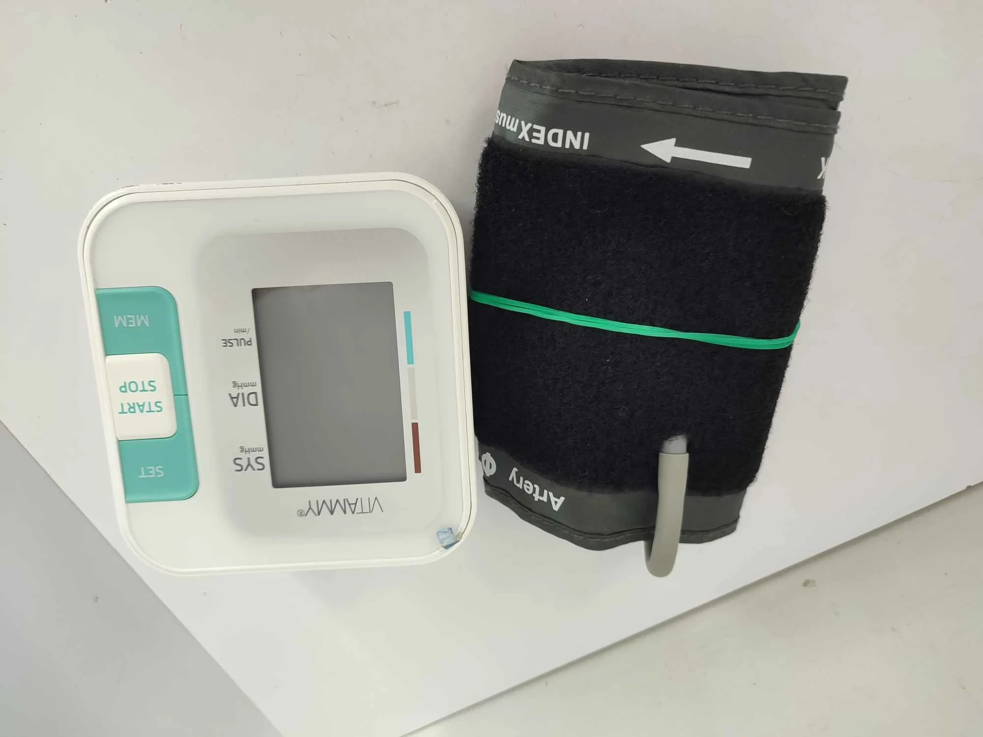 cisnieniomierz-vitammy-next-1maszynka-do-strzyzenia-philips-ean-gtin-0671891921011