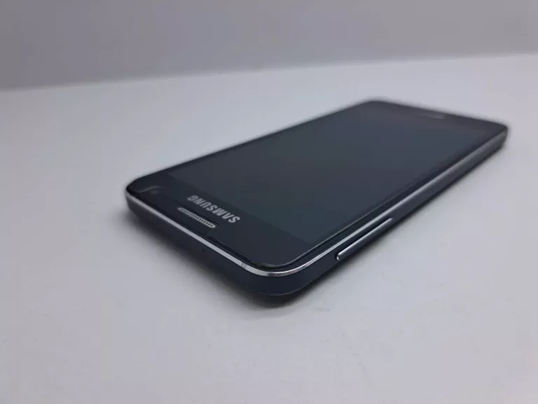TELEFON SAMSUNG GALAXY A3