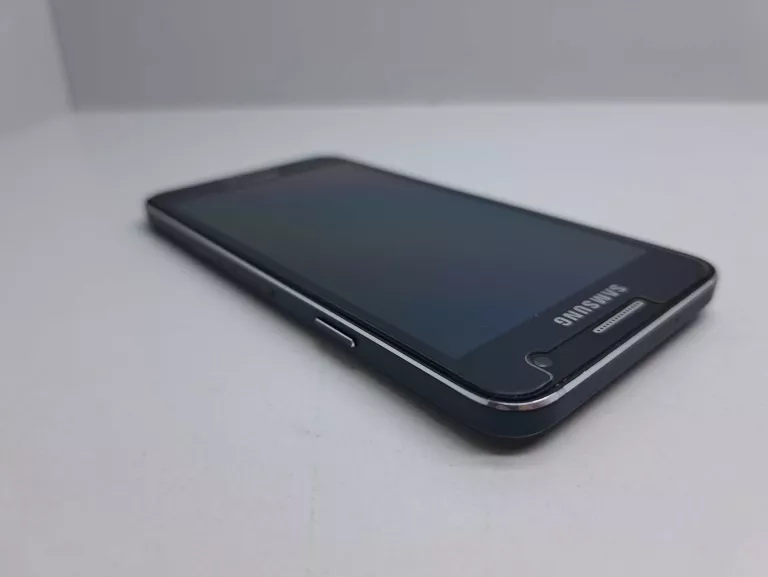 TELEFON SAMSUNG GALAXY A3