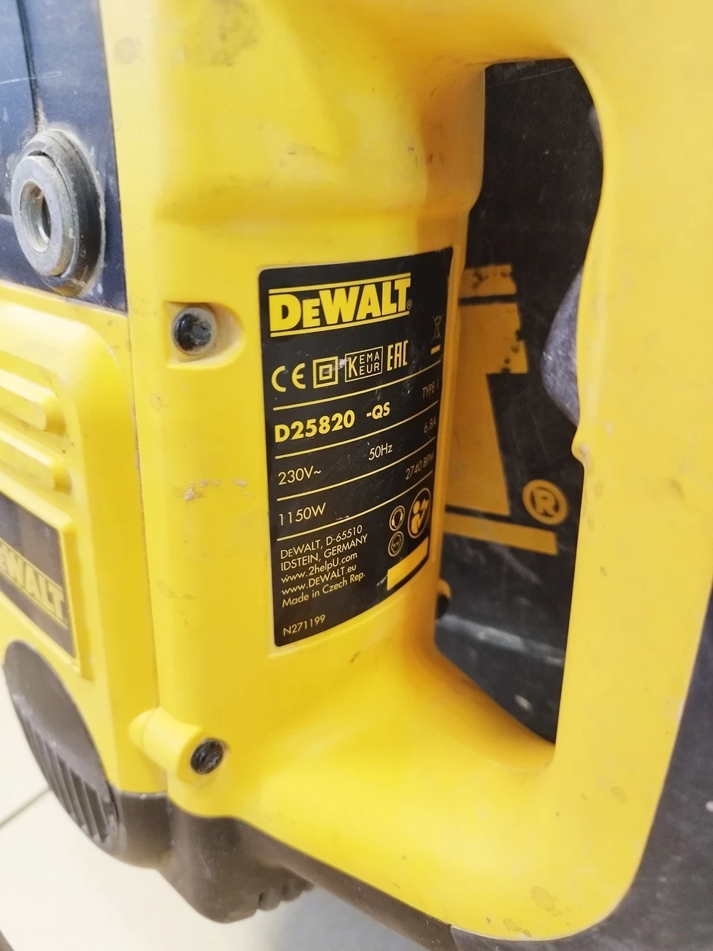 mlot-dewalt-d25820-marka-128608-5