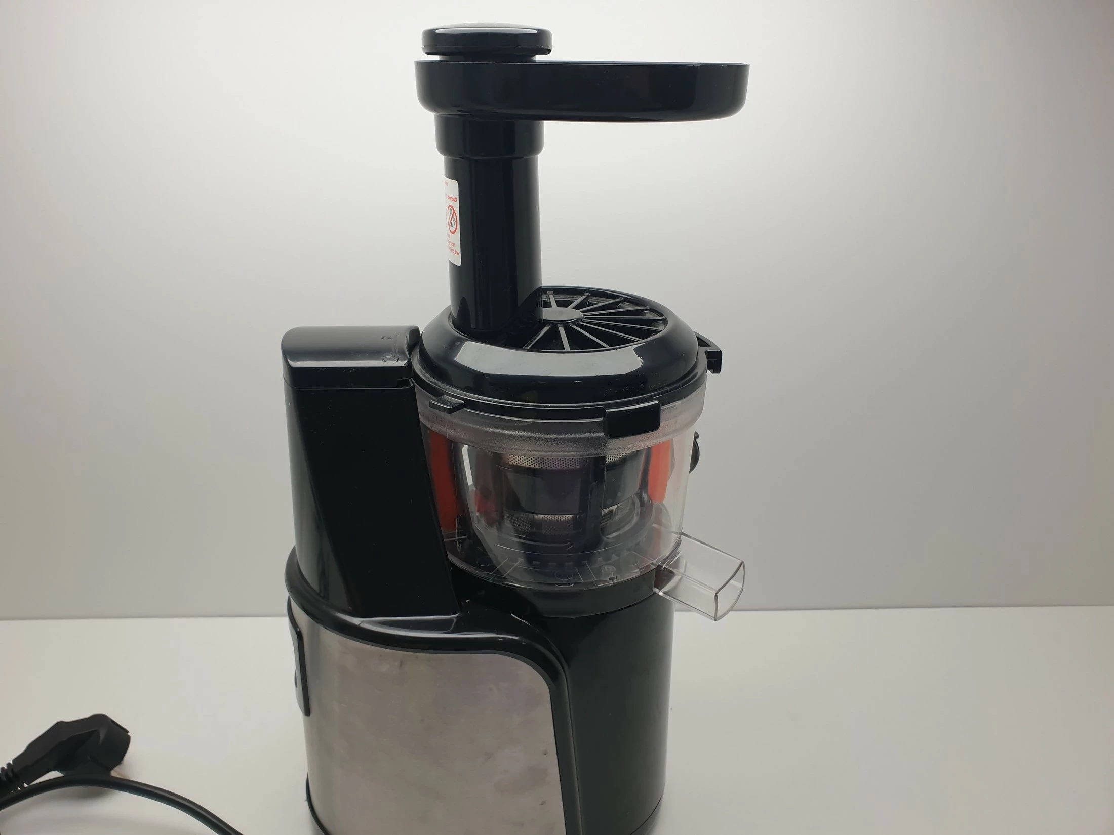 wyciskarka-wolnoobrotowa-botti-pc150a-komplet-kolor-dominujacy-129357-3