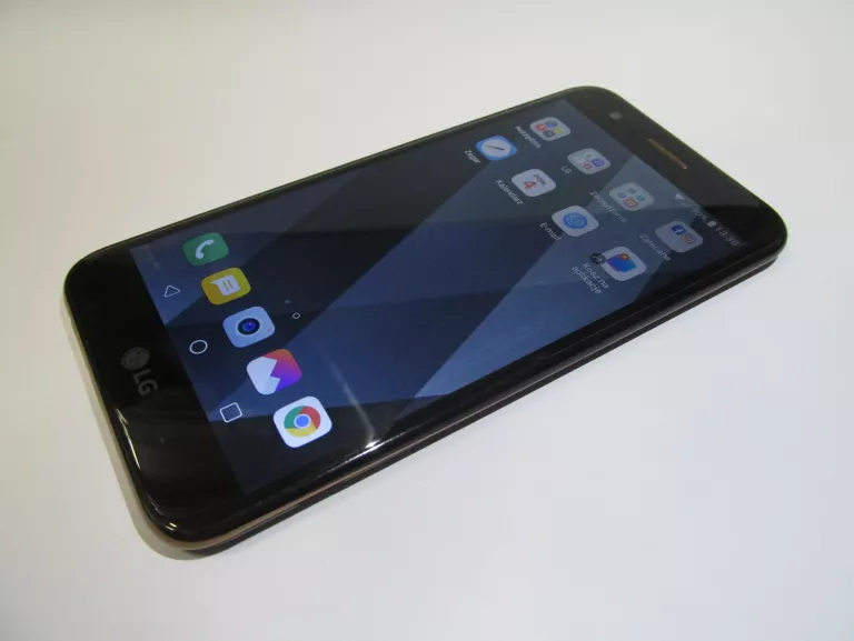 TELEFON LG K10 2017