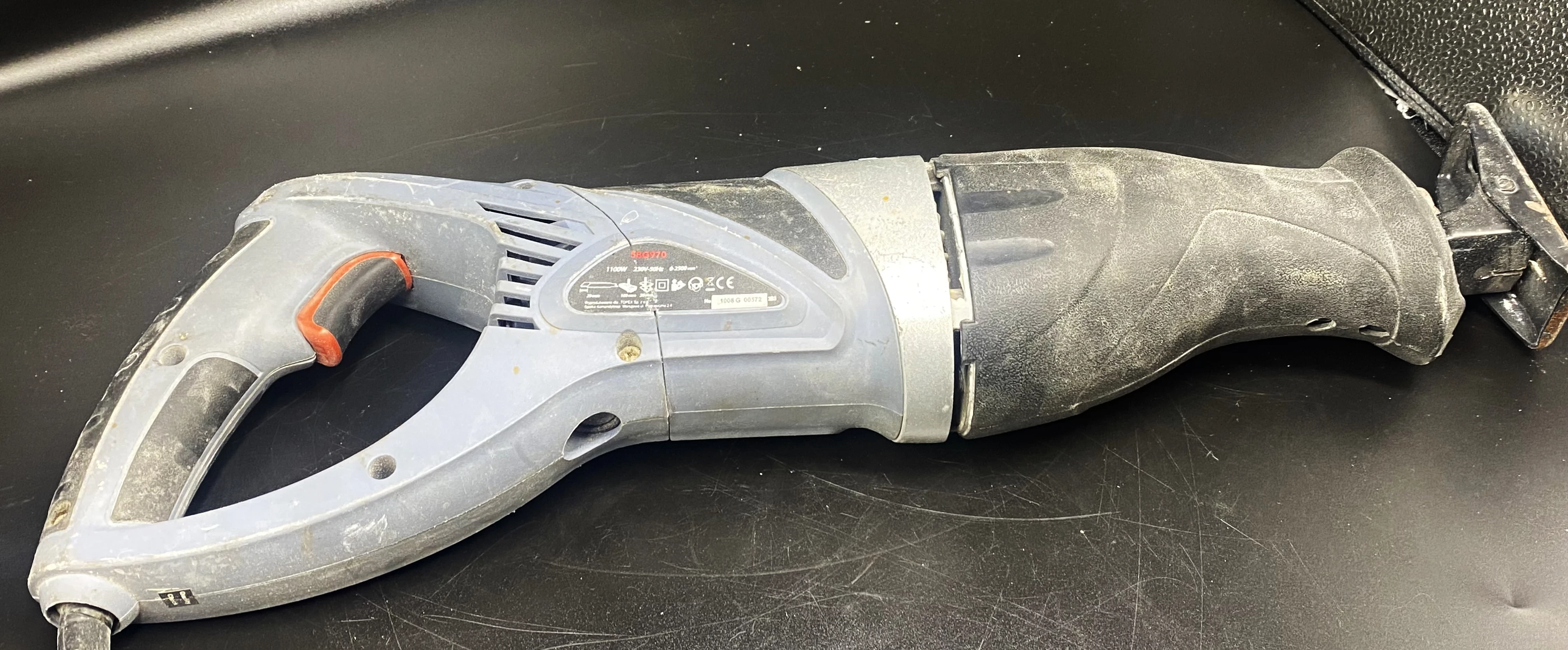 pila-szablasta-graphite-58g970-ean-gtin-5902062015716