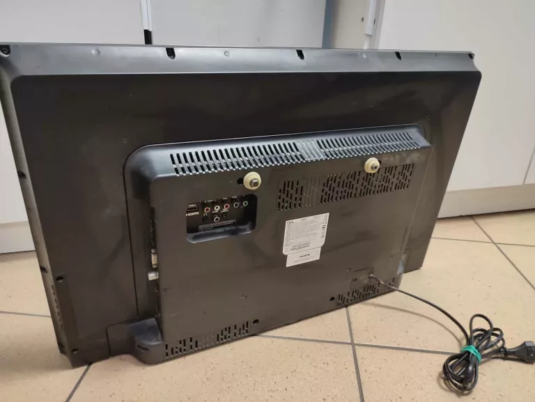 TELEWIZOR TCL L32E3000C