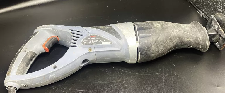 pila-szablasta-graphite-58g970-ean-gtin-5902062015716