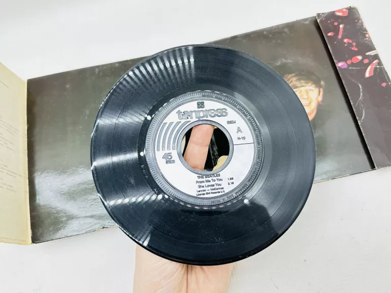 PŁYTA WINYLOWA WINYL THE BEATLES TONPRESS YELLOW SUBMARINE 7"