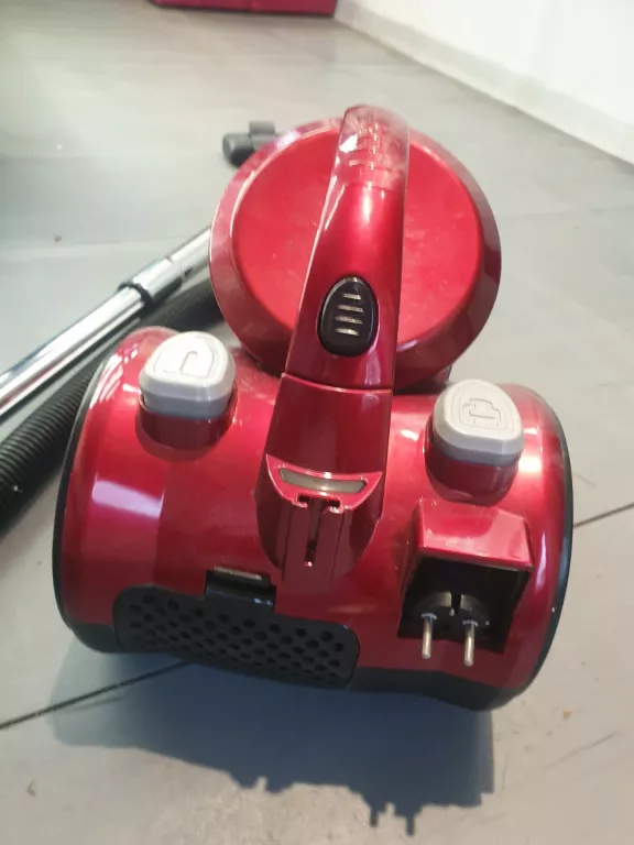 ODKURZACZ BEZWORKOWY DIRT DEVIL C POWER XS