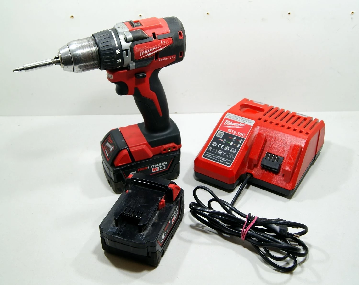 wkretarka-milwaukee-m18-cblpd-aku-x2-ladowarka-zamkowa-4-ostrzeszow