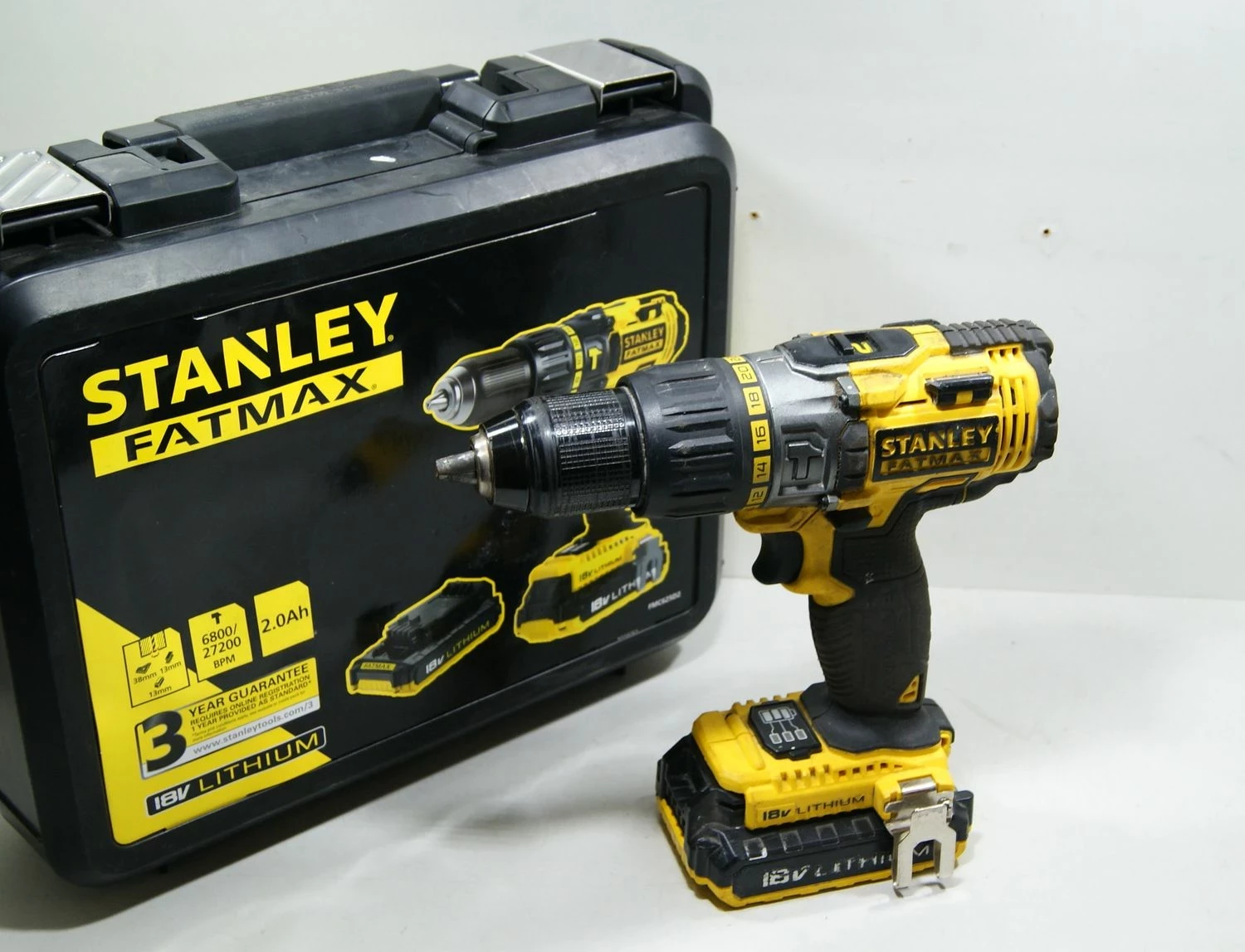 wkretarka-stanley-fatmax-fmc635-akumulator-walizka-zamkowa-4-ostrzeszow