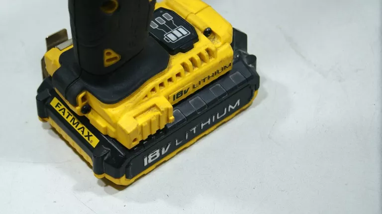 wkretarka-stanley-fatmax-fmc635-akumulator-walizka-zasilanie-209202-1769478