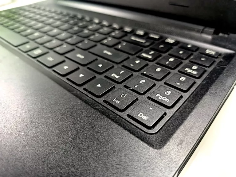 LAPTOP LENOVO IDEAPAD 100-15IBD 80QQ INTEL I3/4GB RAM/1TB HDD