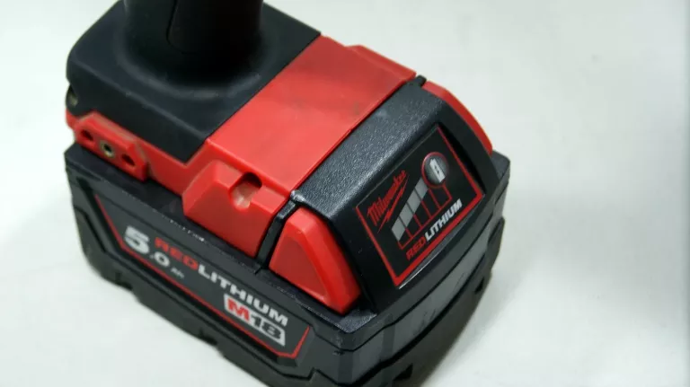 wkretarka-milwaukee-m18-cblpd-aku-x2-ladowarka-marka-127509-483357