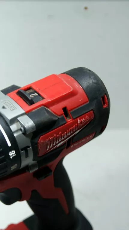 wkretarka-milwaukee-m18-cblpd-aku-x2-ladowarka-rodzaj-silnika-204657-381877