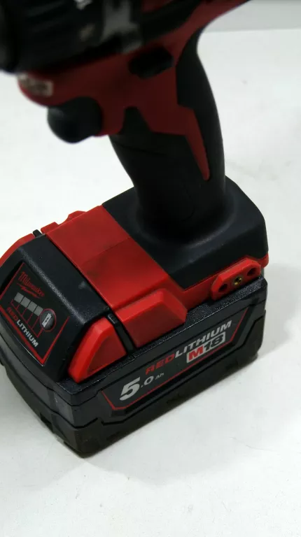 wkretarka-milwaukee-m18-cblpd-aku-x2-ladowarka-pojemnosc-akumulatora-5