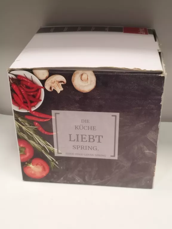 SPRING SWISS STALOWY GARNEK Z PODGRZEWACZEM 4,5L