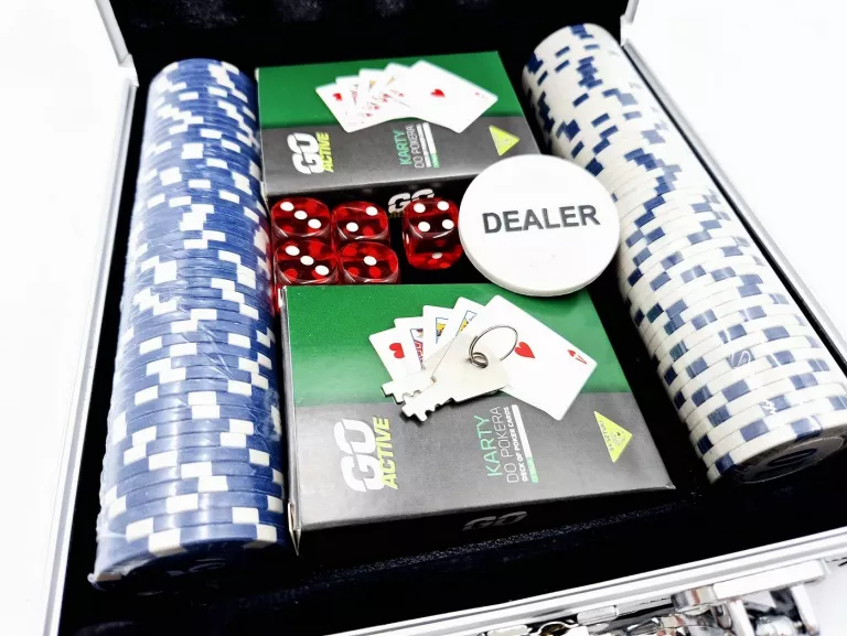 GOACTIVE ZESTAW DO POKERA W WALIZCE POKER GRA