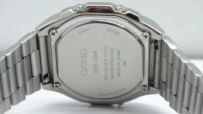 ZEGAREK VINTAGE CYFROWY CASIO A1000D-7EF
