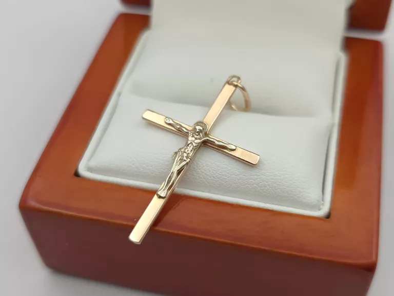 ZŁOTA ZAWIESZKA KRZYŻ - 585 14K 1,73G