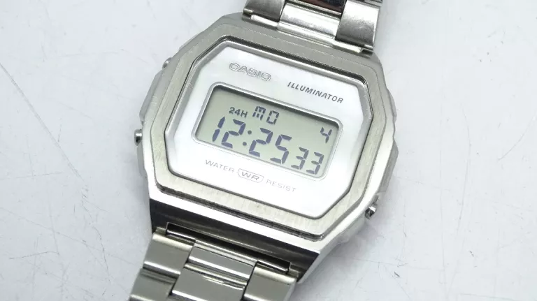 ZEGAREK VINTAGE CYFROWY CASIO A1000D-7EF