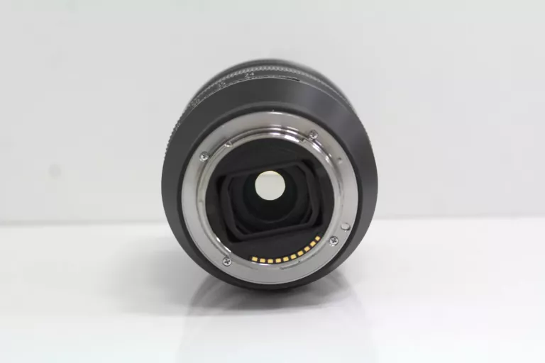 OBIEKTYW SONY FE 24-105 MM F4 G OSS