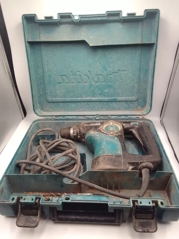 MAKITA HR2810 MŁOTOWIERTARKA