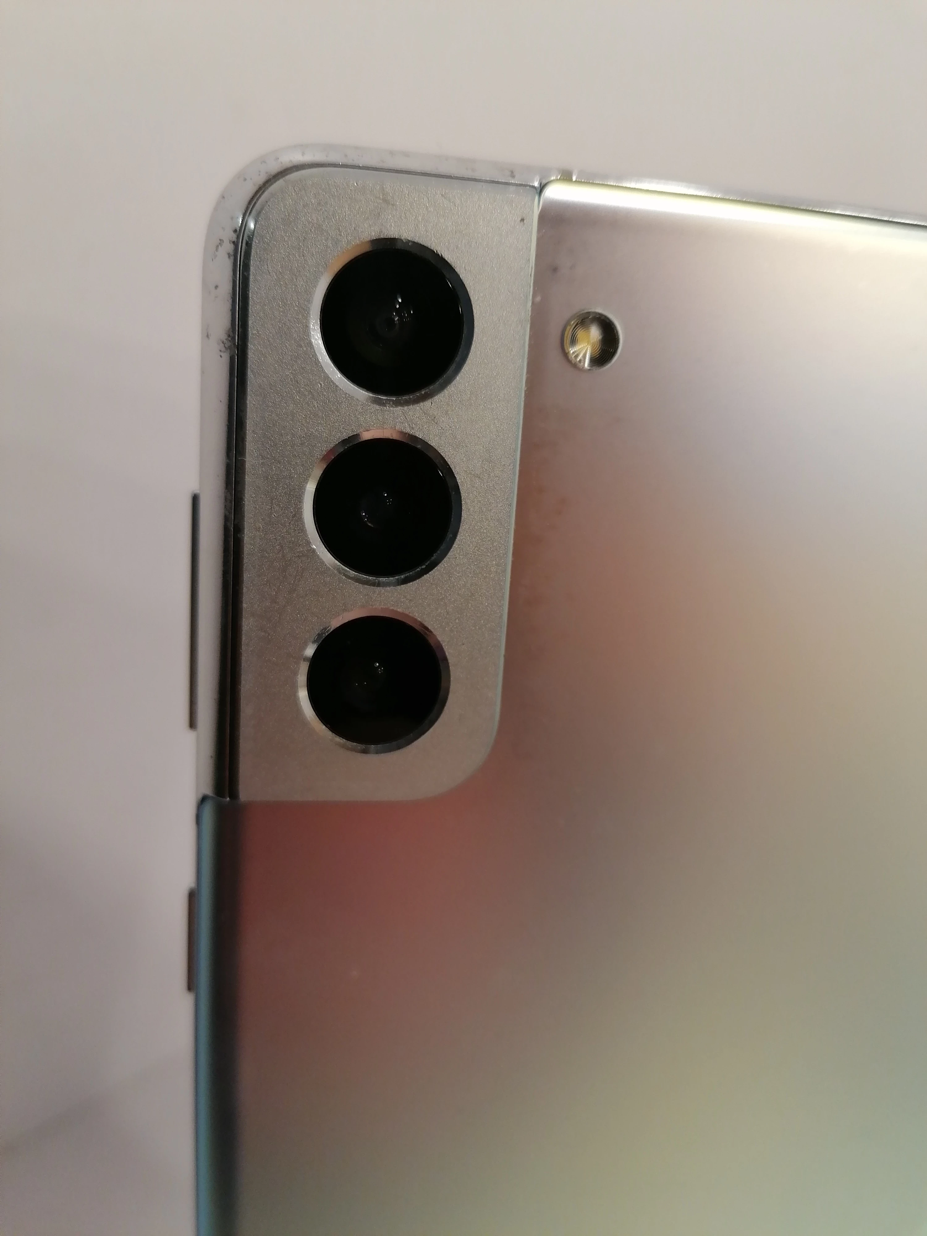 telefon-samsung-galaxy-s21-5g-8gb-256gb-przekatna-ekranu-67