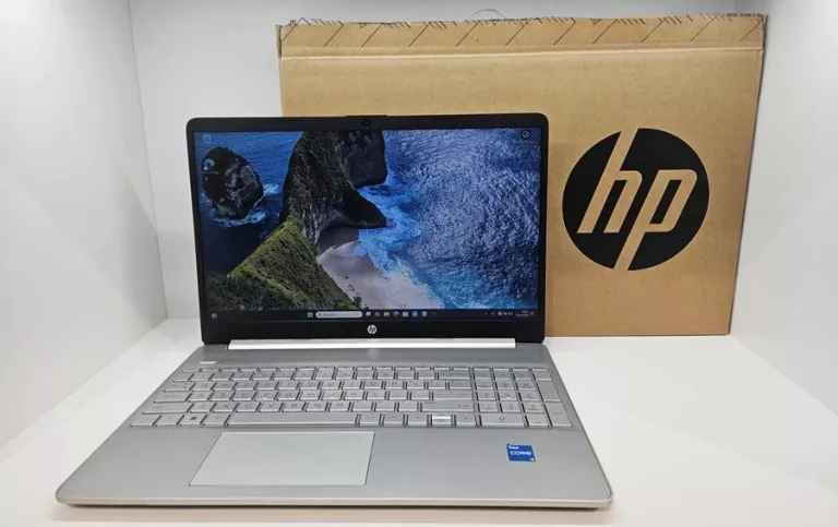 LAPTOP HP 15-FQ2241NW