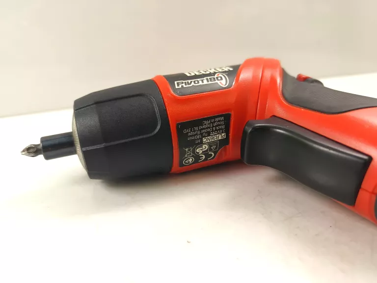 WKRĘTAK AKUMULATOROWY BLACK&DECKER PIVOT 180 PLR36NC