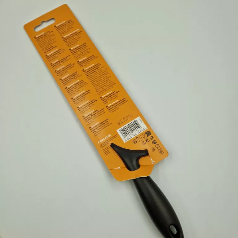 NÓŻ KUCHENNY FISKARS 21CM 6424002015550