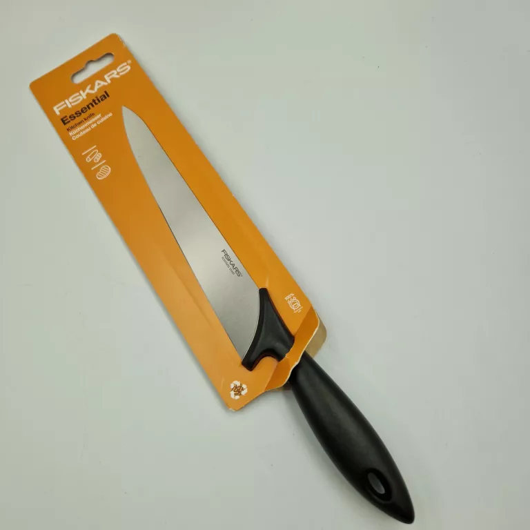 NÓŻ KUCHENNY FISKARS 21CM 6424002015550