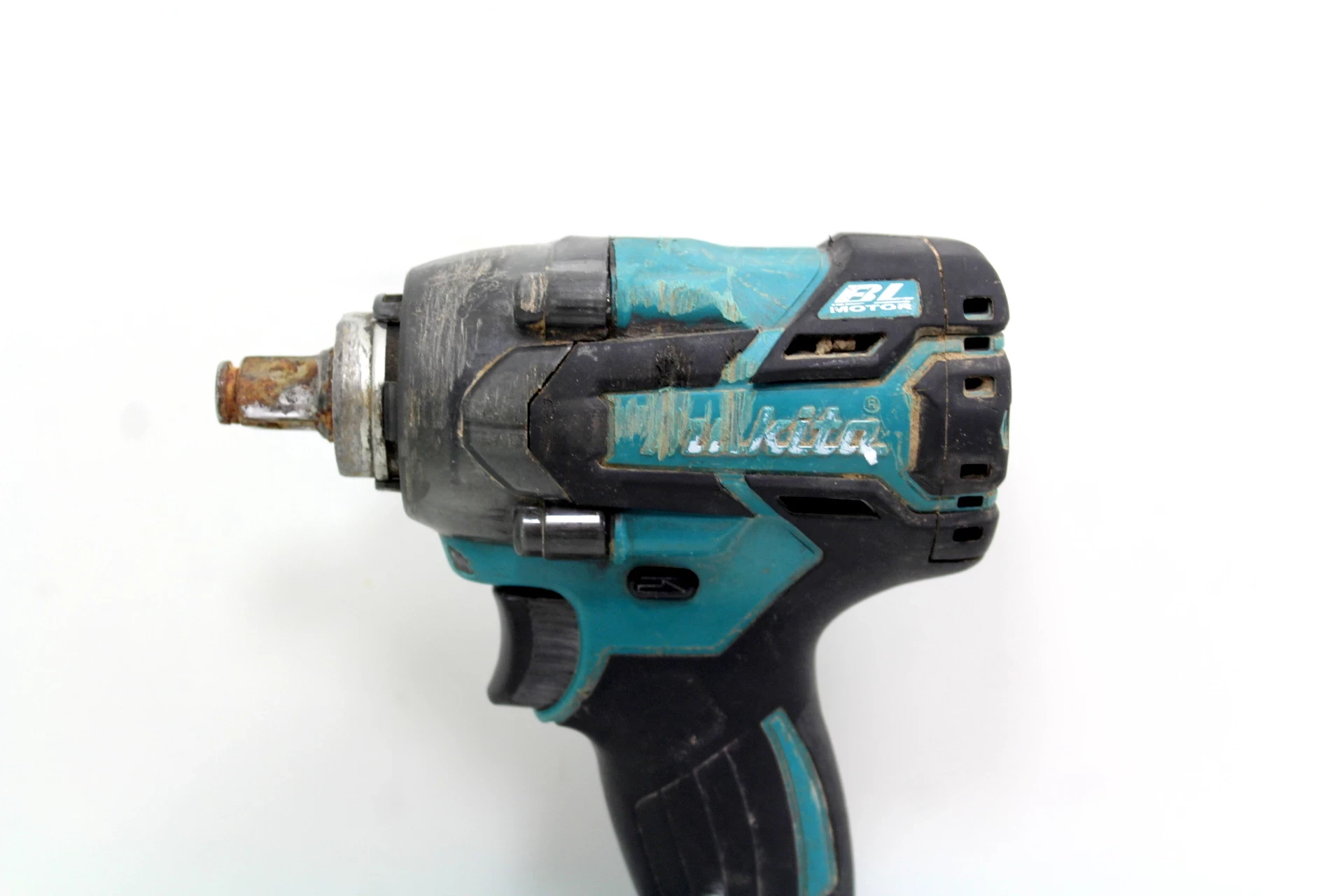 klucz-udarowy-makita-dtw-285-ean-gtin-088381831765