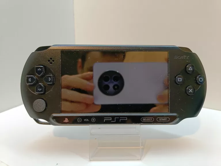 KONSOLA - SONY PSP SLIM + ŁADOWARKA + GRY (PSP-E1004)