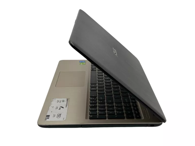 ASUS X540LJ-XX170T 15,6" INTEL CORE I5-5200U 4GB RAM 1TB GEFORCE 920M