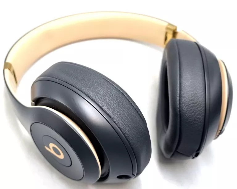 SŁUCHAWKI BEZPRZEWODOWE BEATS STUDIO 3 WIRELESS KPL