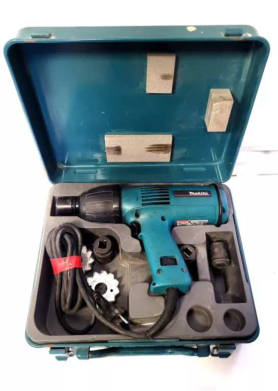 KLUCZ UDAROWY MAKITA 6905H WALIZKA