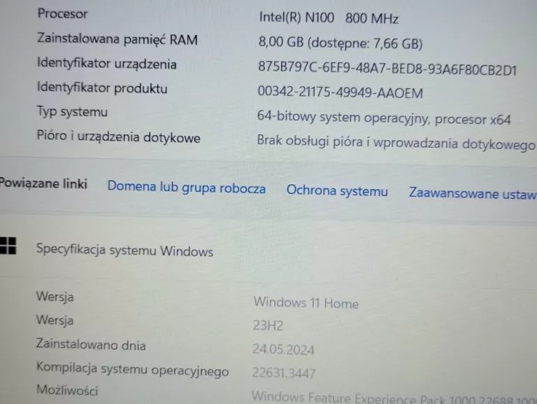 LAPTOP HP  250 G10 INTEL N100 8 GB RAM KOMPLET