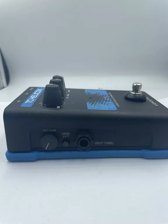 TC HELICON VOICETONE C1 - PROCESOR WOKALOWY