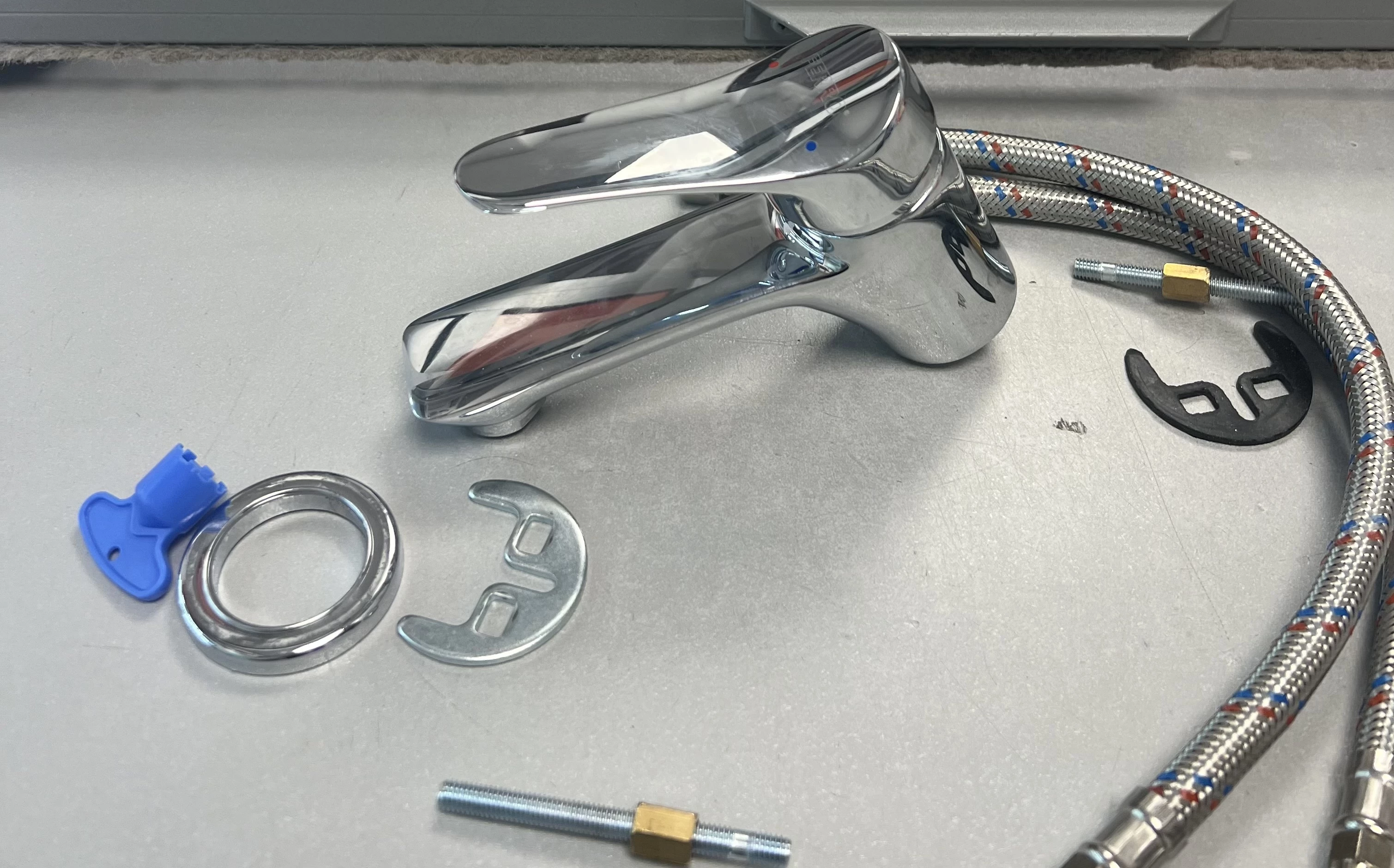 bateria-umywalkowa-ferro-rico-eco-chrom-wroclawska-80-legnica