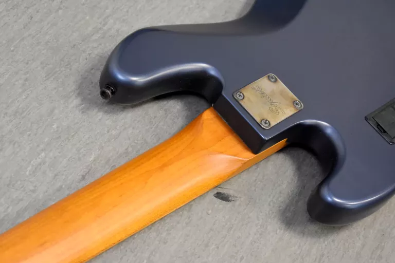 GITARA BASOWA SQUIER BY FENDER CONTEMPORARY ACTIVE JAZZ BASS FUTERAŁ