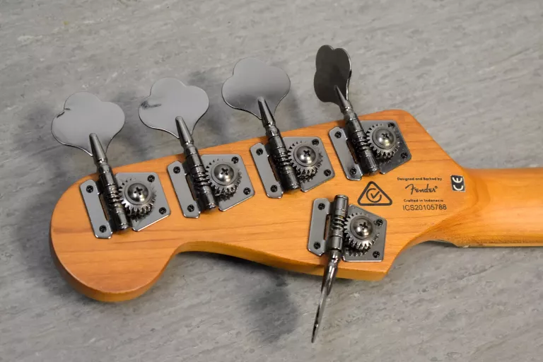 GITARA BASOWA SQUIER BY FENDER CONTEMPORARY ACTIVE JAZZ BASS FUTERAŁ