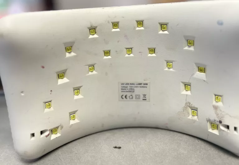 LAMPA DO PAZNOKCI SUN 9 SE