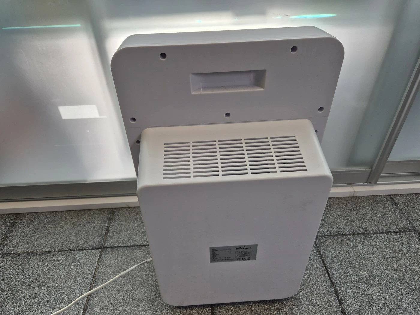 oczyszczacz-powietrza-biolife-kolor-dominujacy-129357-2