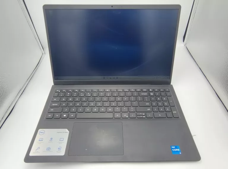 LAPTOP DELL INSPIRON 15